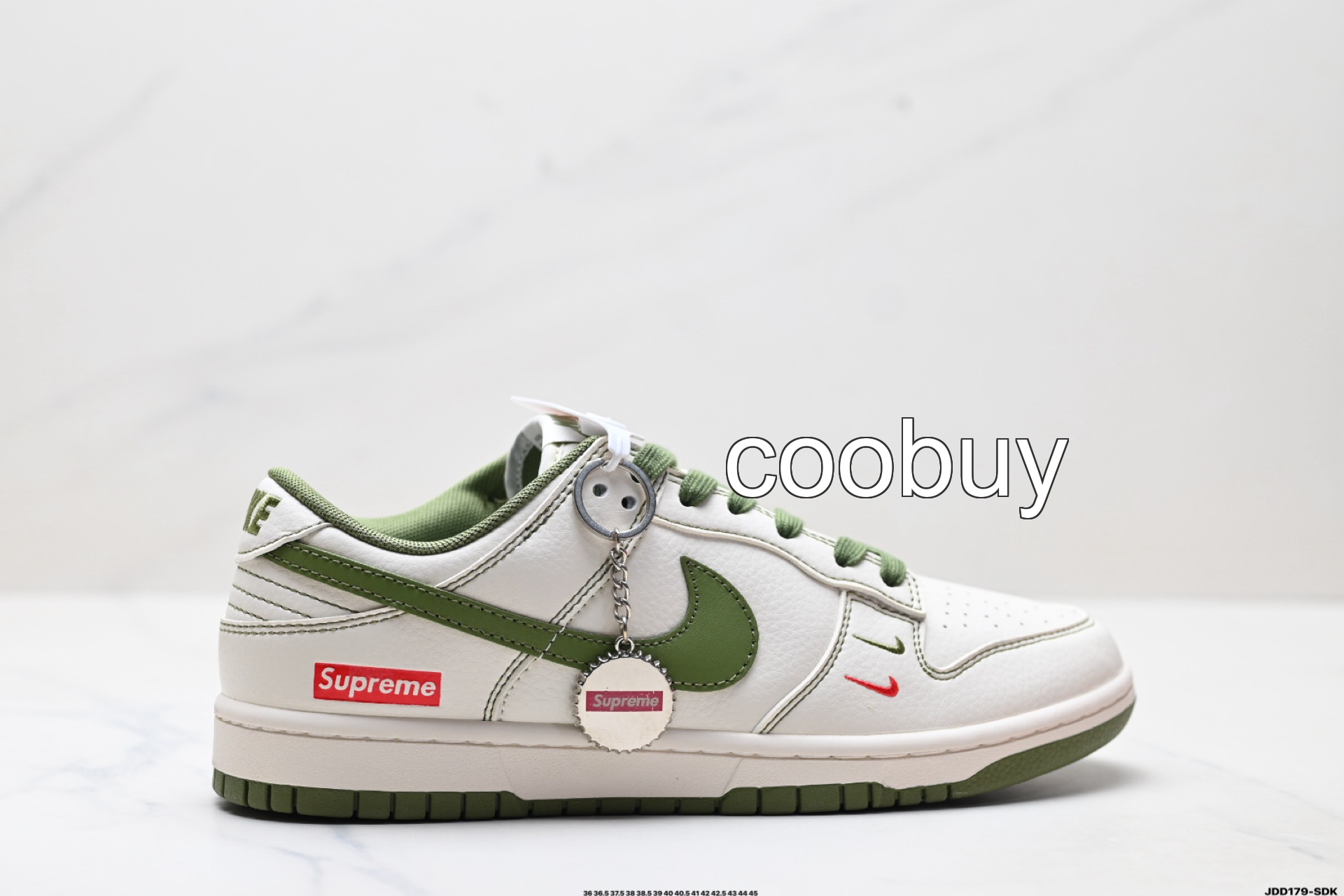 Replica fake trainers uk Nike Dunk Low Retro DIY High End Custom