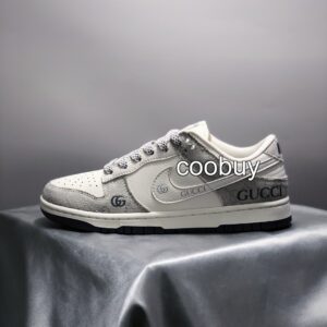 Replica discount nikes shoes Nike SB Dunk Low Gucci Grey