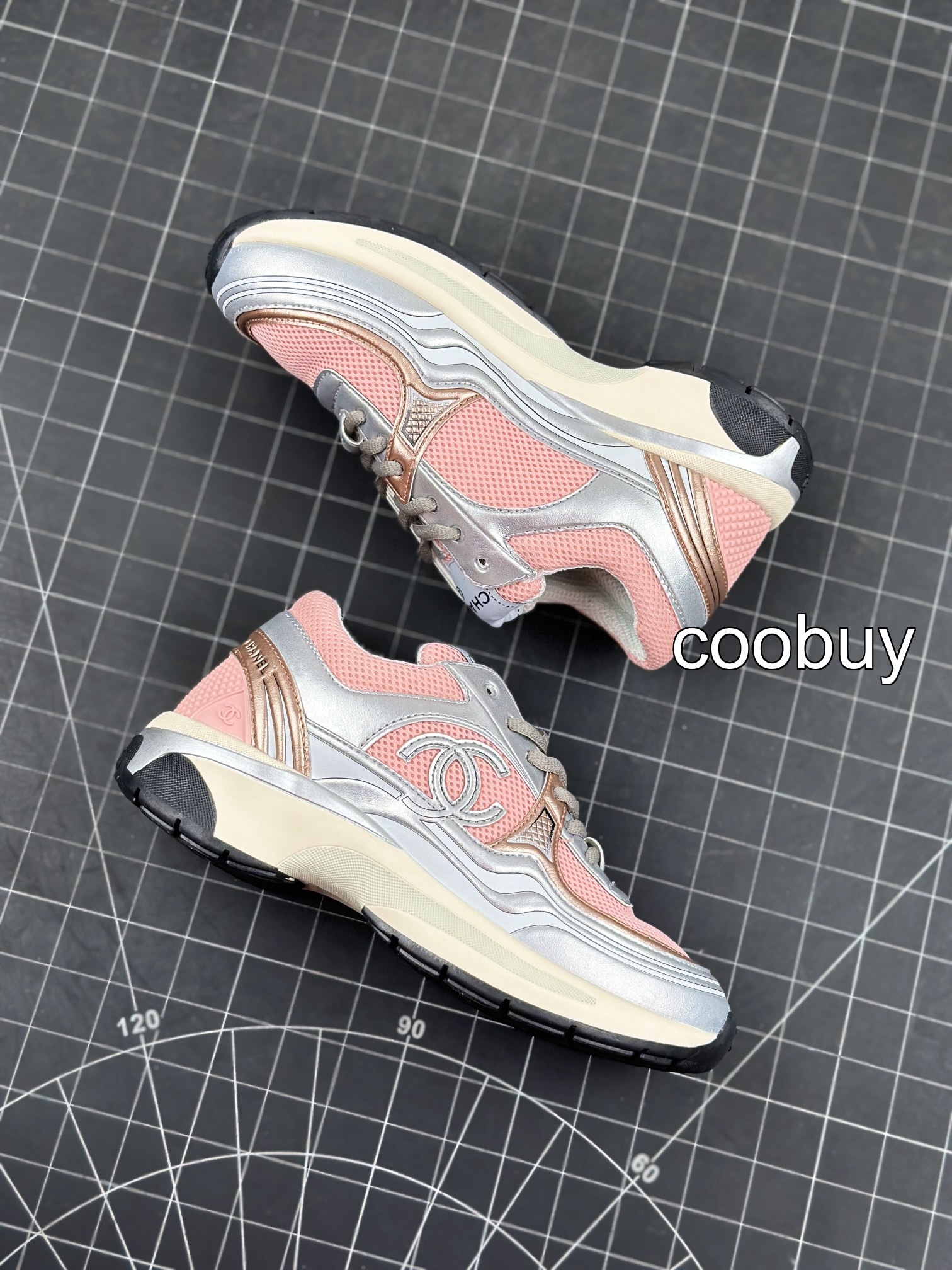 Replica chanel shoe box real vs fake Chanel Sneakers - Image 8