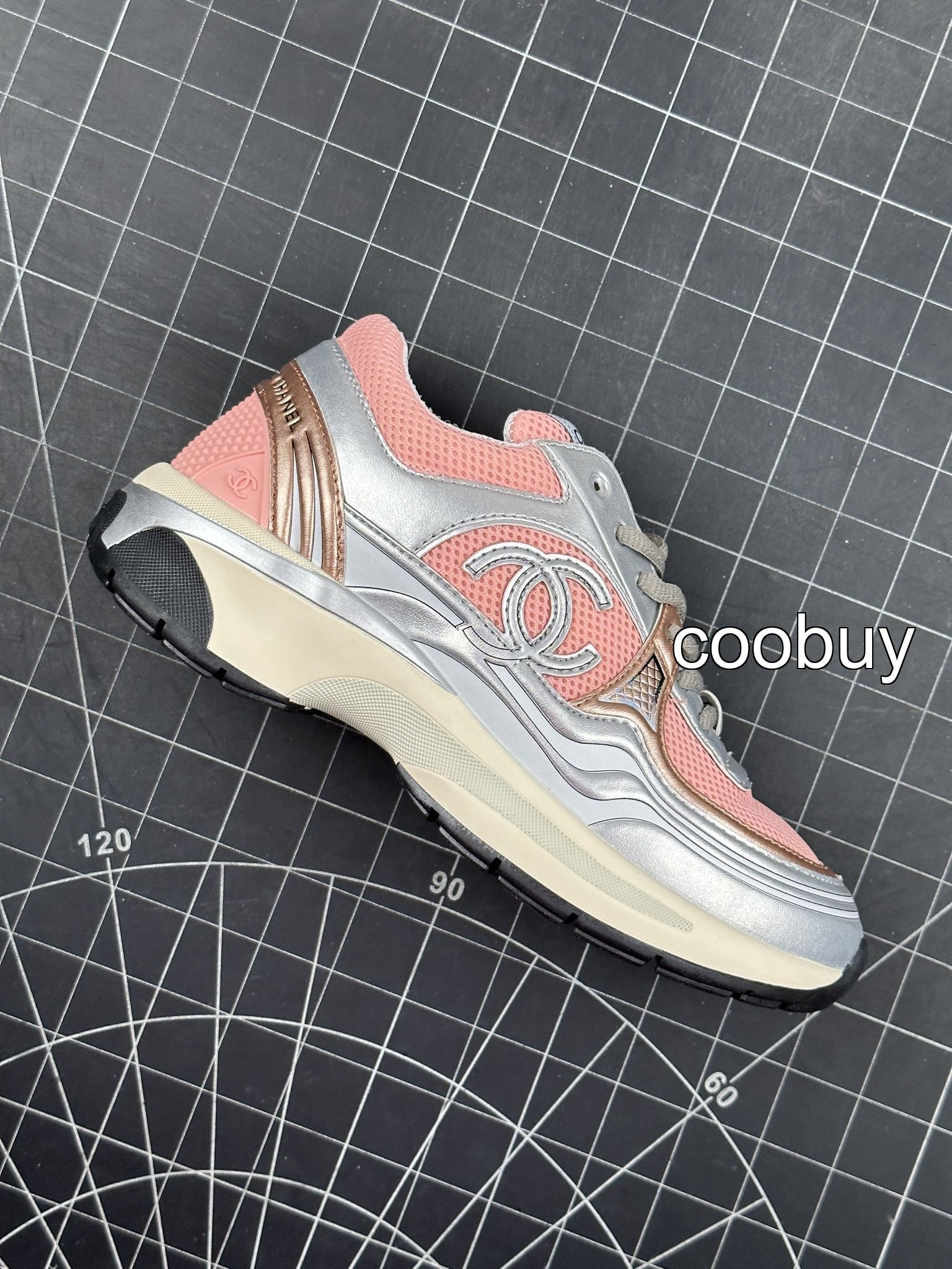 Replica chanel shoe box real vs fake Chanel Sneakers - Image 9