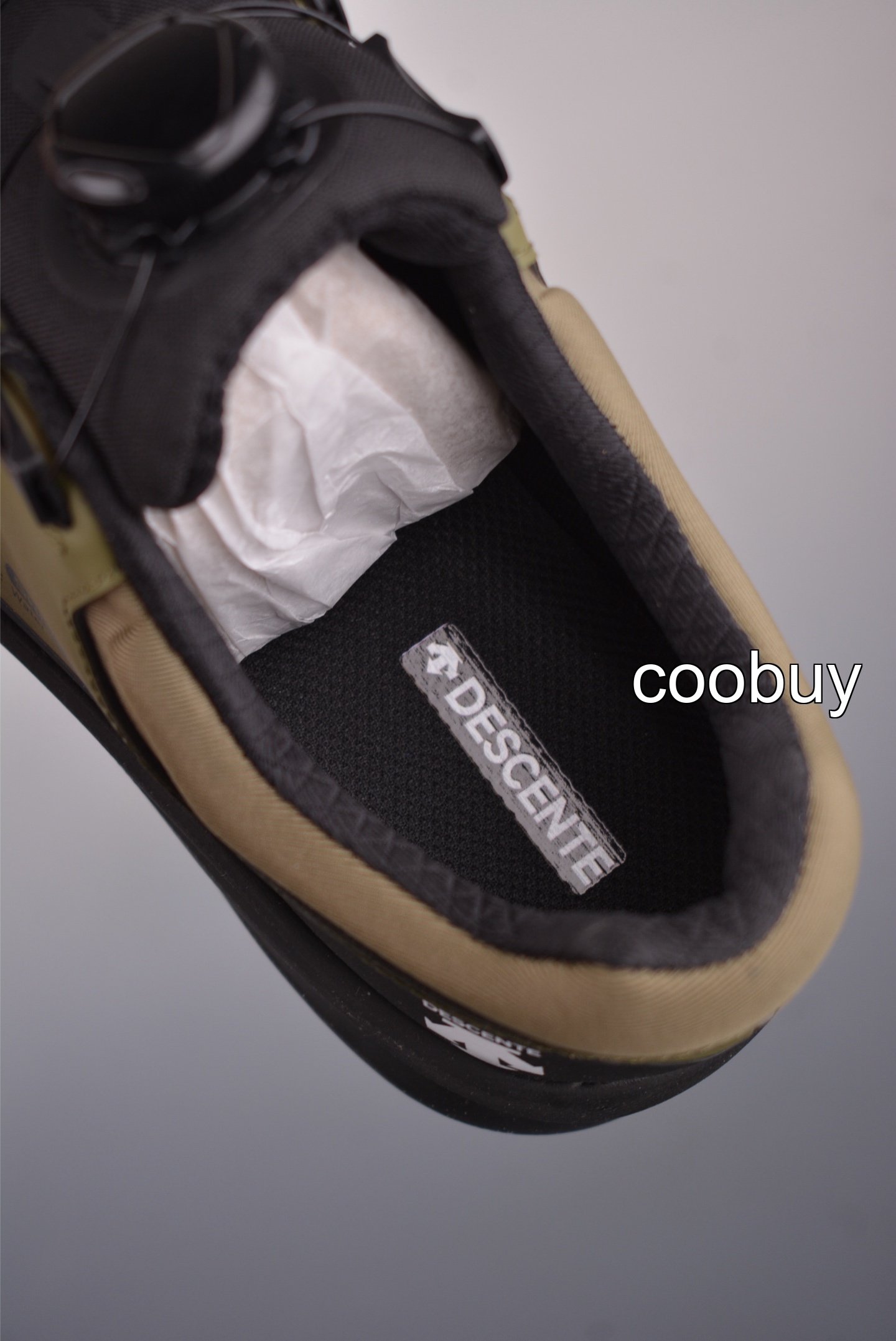 Replica fake nike Descente Running Shoes - Image 9