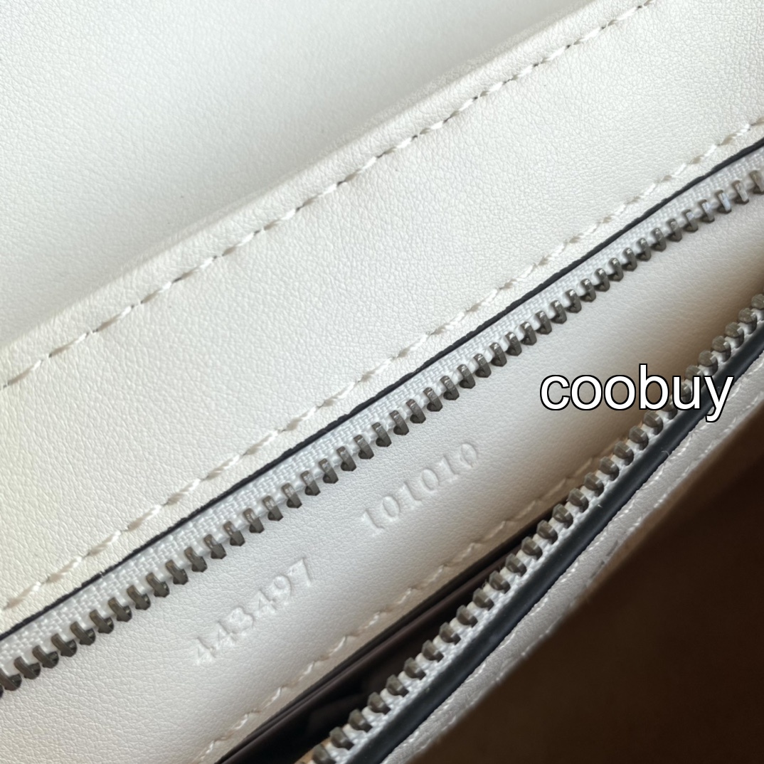 Replica gucci marmont bag fake vs real Marmont Silver Silver - Image 9