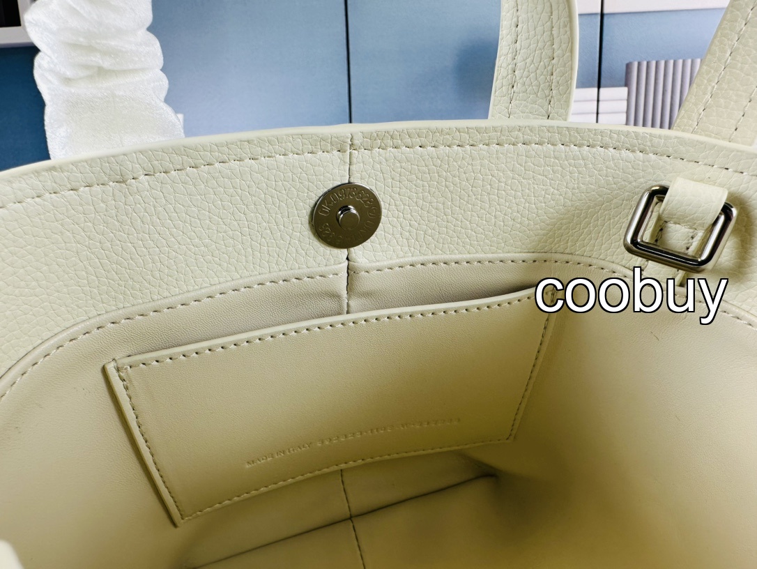 Replica fake coach bag Crossbody Bag Black - Image 9