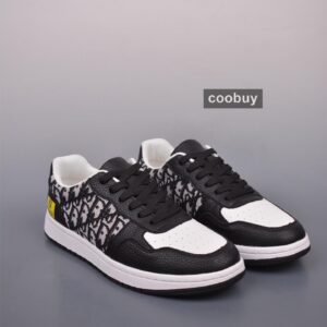 Replica FENDI 23SS Fashion Trendy Stylish Low-profile Casual