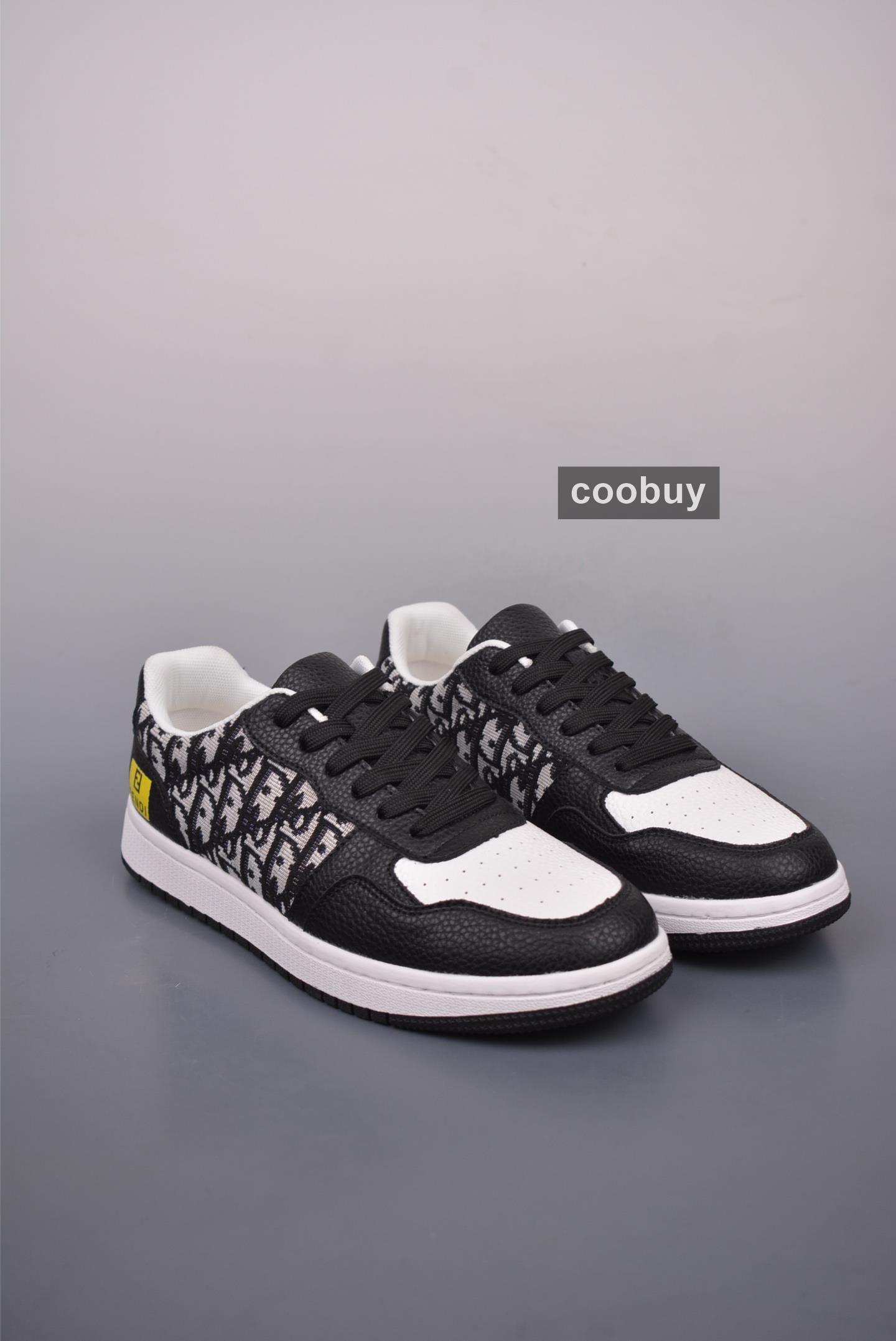 Replica FENDI 23SS Fashion Trendy Stylish Low-profile Casual