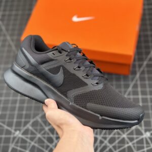 fake trainers uk