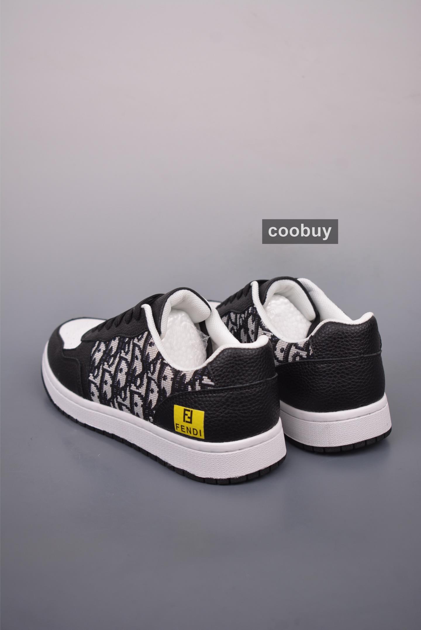Replica FENDI 23SS Fashion Trendy Stylish Low-profile Casual - Image 3
